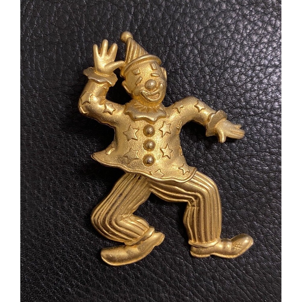 Signed JJ Jonette Pin Brooch Gold Tone CLOWN with Dancing (SWING) Legs Vintage